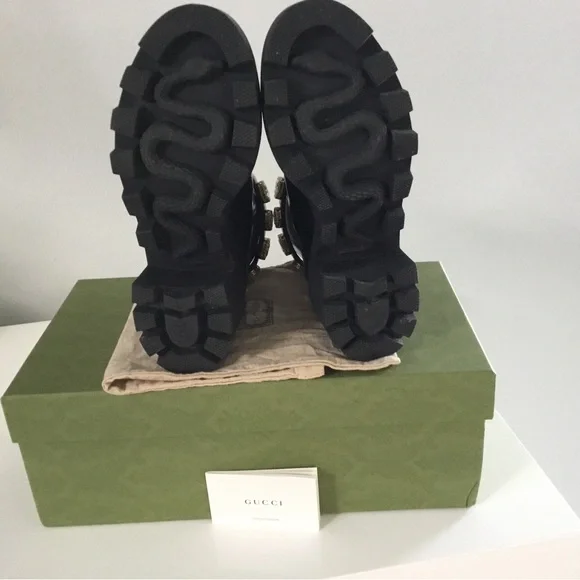 Gucci Leather Boots with Crystal  And GG Logo Ankle Belt - Picture 11 of 16